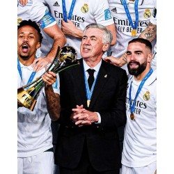 Los Rayos Blancos continúan su gloria, Ancelotti lleva al Real Madrid hacia el futuro